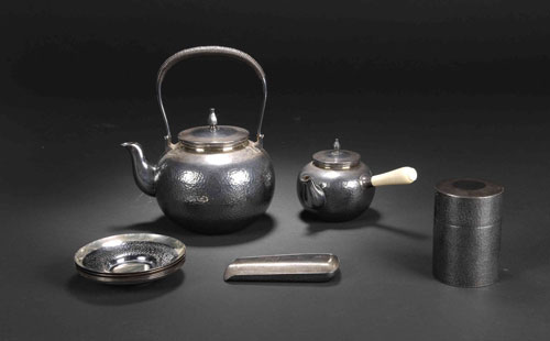 茶、牛奶或汽水會(huì)腐蝕不銹鋼帶制品，這是真的嗎？